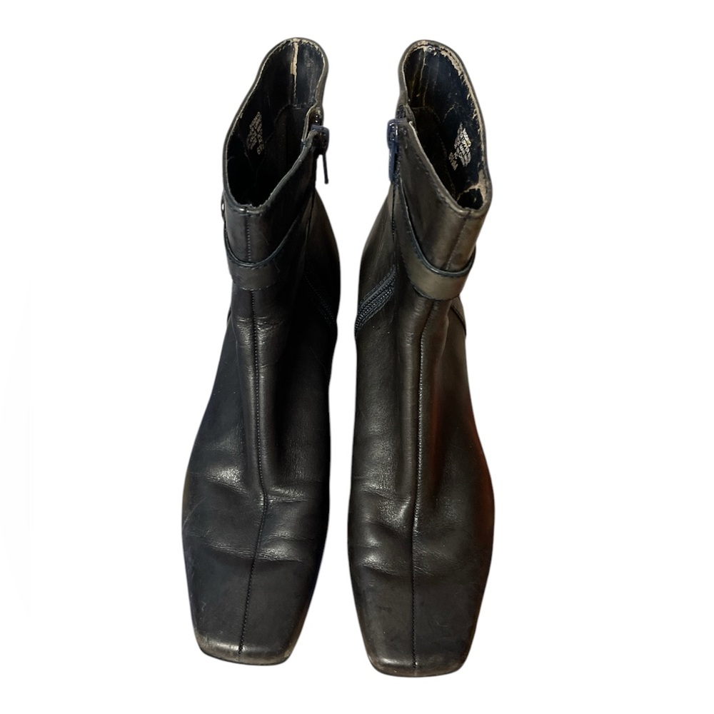 Nine West heel ankle boot with squared toe